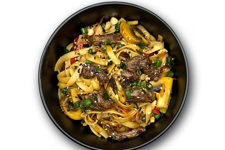 Вок удон с говядиной