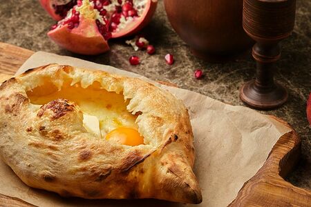 Хачапури по-аджарски