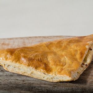 Слойка с сыром 