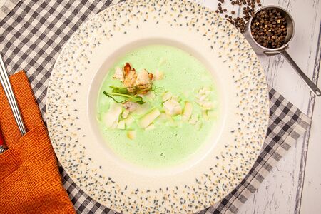 Крем-суп из кабачков с индейкой на кокосовом молоке