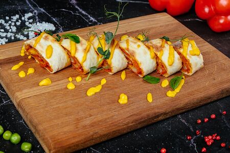 Пицца-ролл Пепперони