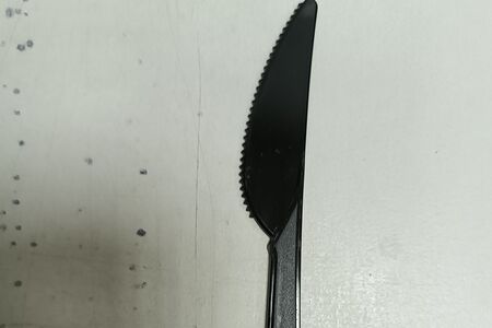 Нож одноразовый