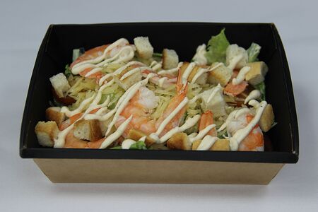 Салат Цезарь с креветкой