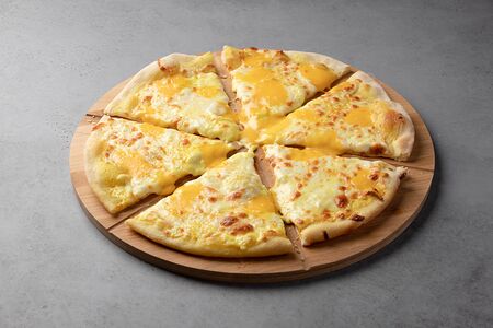 Пицца Четыре сыра