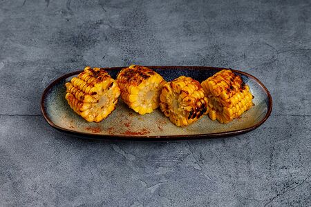 Кукуруза с паприкой на гриле