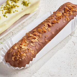 Эклер фундучный