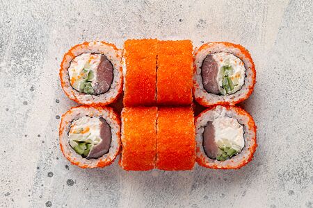 Калифорния с тунцом