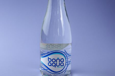 Вода BonAqua