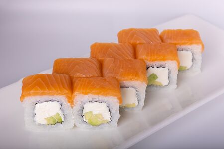 Ролл Авокадо филадельфия