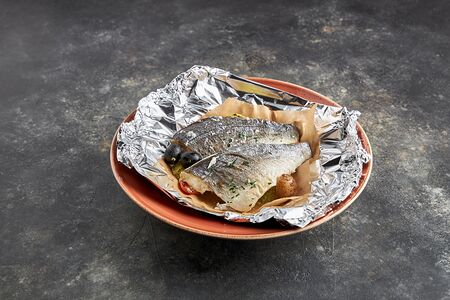 Филе Дорадо, запечённое с овощами