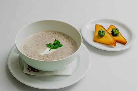 Суп-капучино из белых грибов