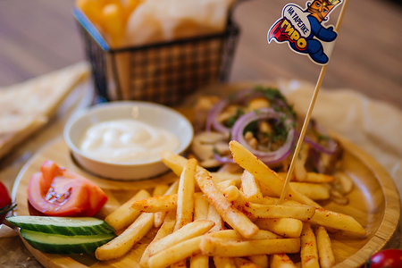 Гиро на тарелке