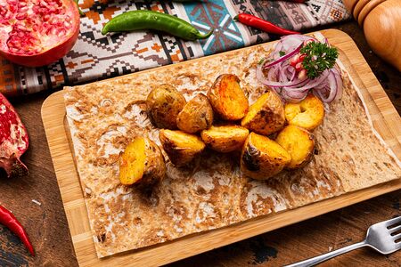 Молодой картофель