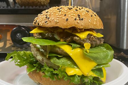 Бургер Олигарх