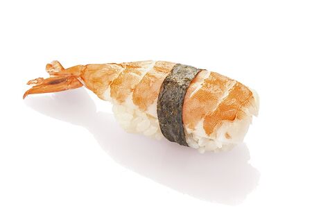 Суши с креветкой