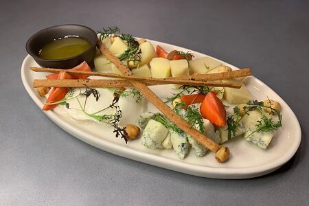 Сырное ассорти