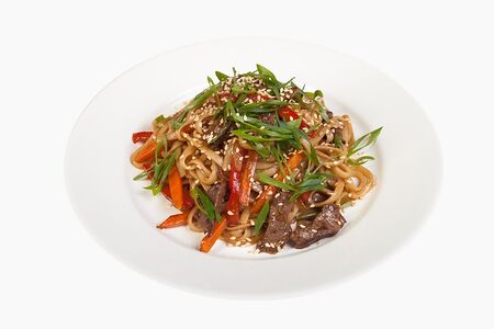 Соба со сливочным лососем