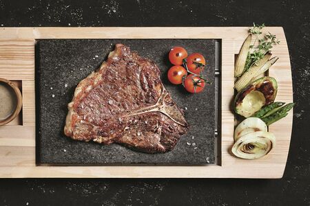 Стейк Ти-Бон