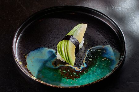 Суши Авокадо