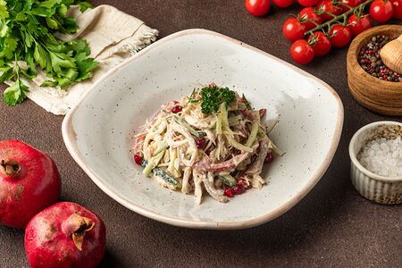 Салат Сухуми