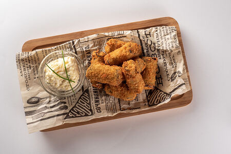 Рулеты из баклажанов с сыром и ветчиной в хрустящей панировке