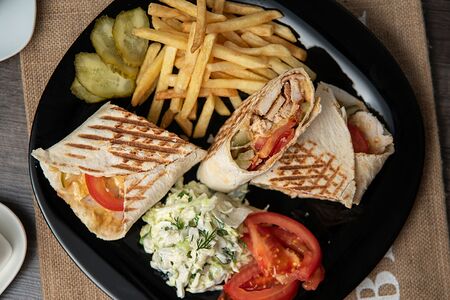 Шаварма Арзи открытая