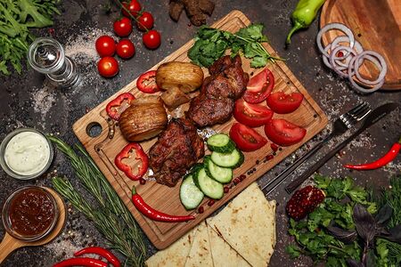 Бизнес порция со cвининой