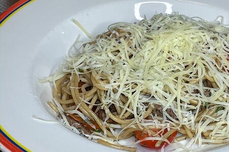 С говядиной и овощами