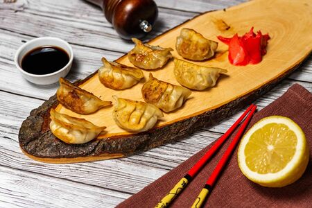 Гедза с креветками