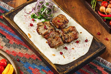 Шашлык Бастурма из телятины с чабрецом