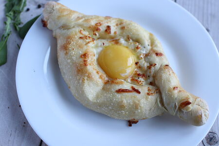 Хачапури по-аджарски