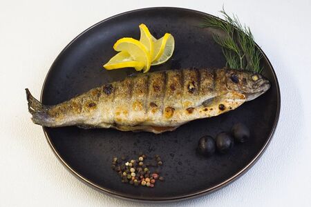 Форель на углях