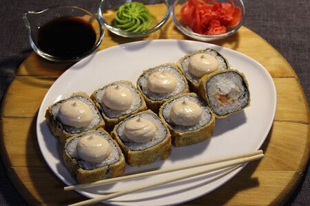 Роллы Приора