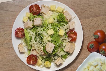 Салат Цезарь