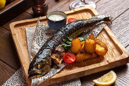 Запеченная скумбрия с травами