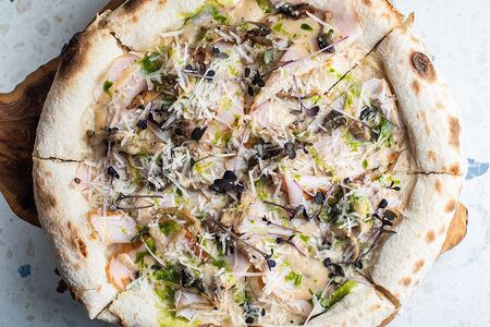 Ветчина-вешенки-перечный соус