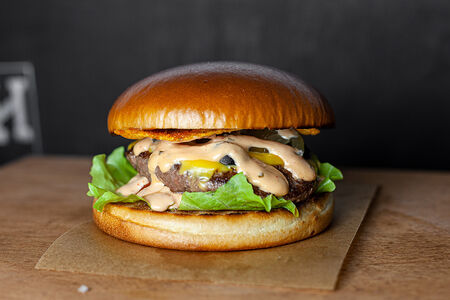 Бургер Мексиканец и фри