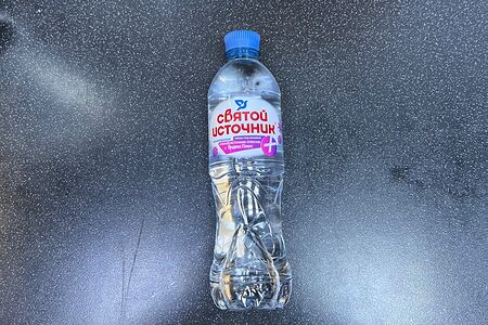 Святой источник без газа