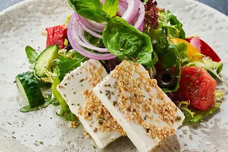 Салат по-гречески