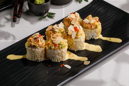 Запечённый ролл с лососем