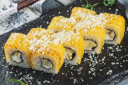 Ролл четыре сыра