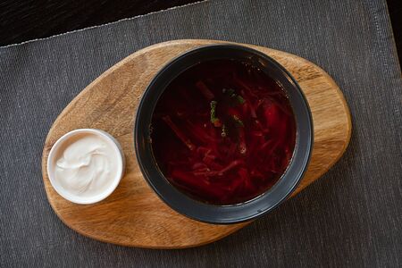 Борщ со сметаной