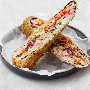 Буррито с жареным лососем