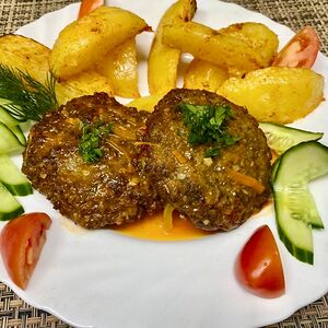 Котлета говяжья с гарниром