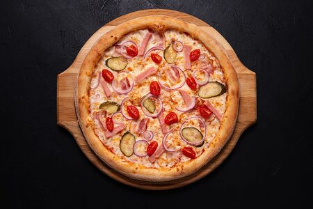 Пицца Крудо