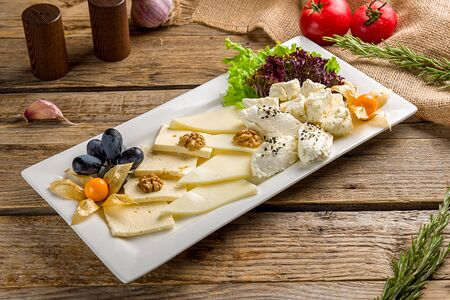 Ассорти кавказских сыров