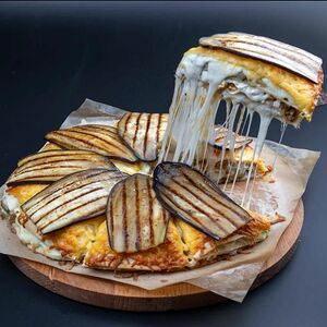 Пицца Бакладжан