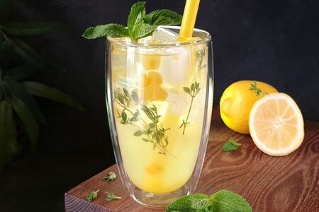 Коктейль Манго-маракуйя