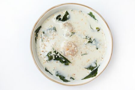 Сливочный суп с креветкой