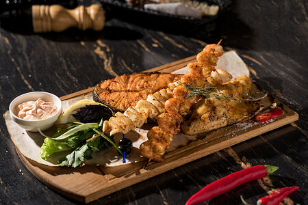 Ассорти гриль из морепродуктов